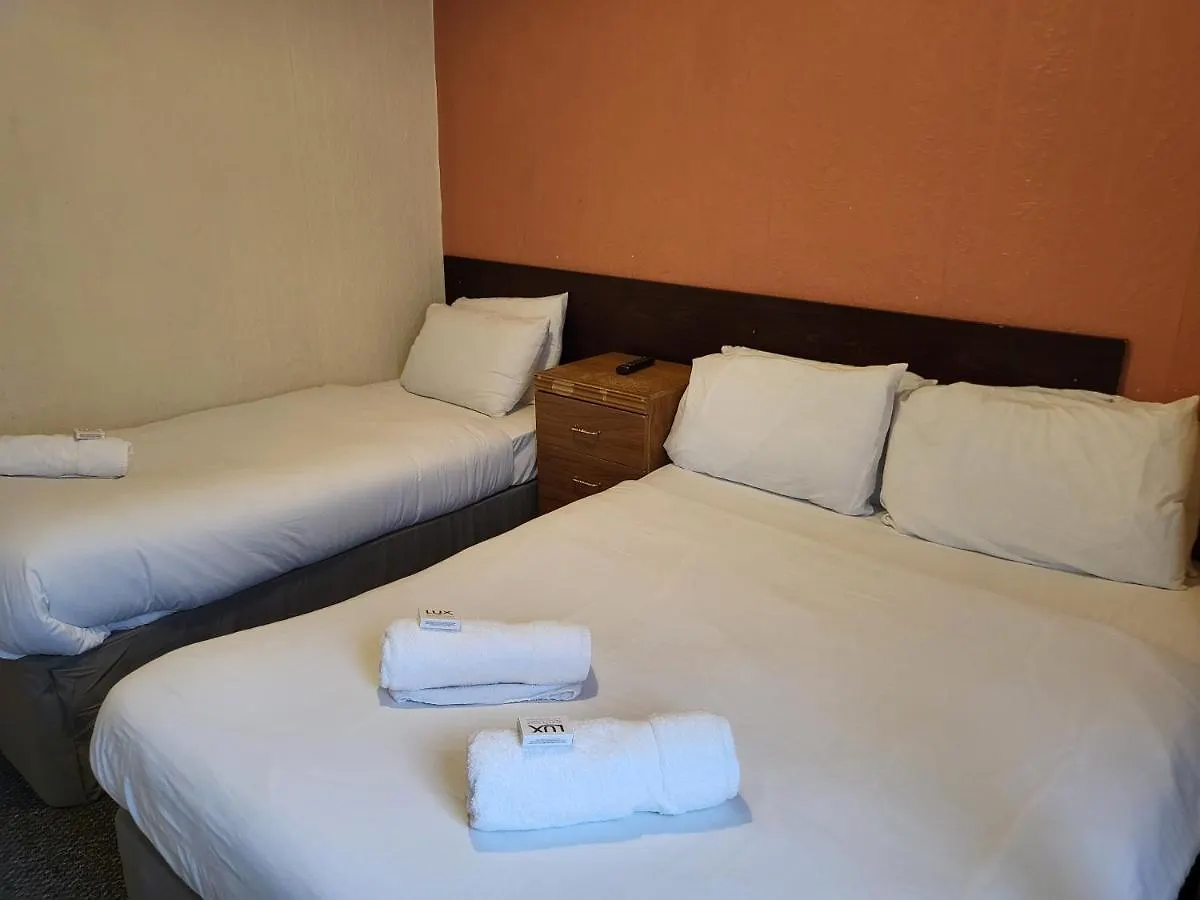Tulip Hotel Блэкпул 3*,  Великобритания