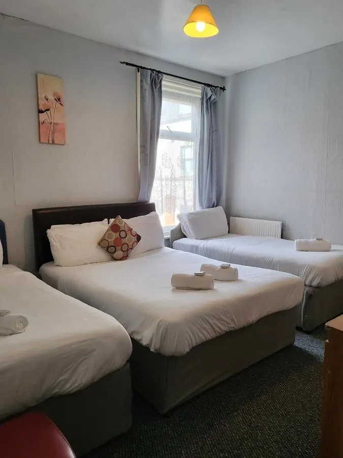 Tulip Hotel Блэкпул