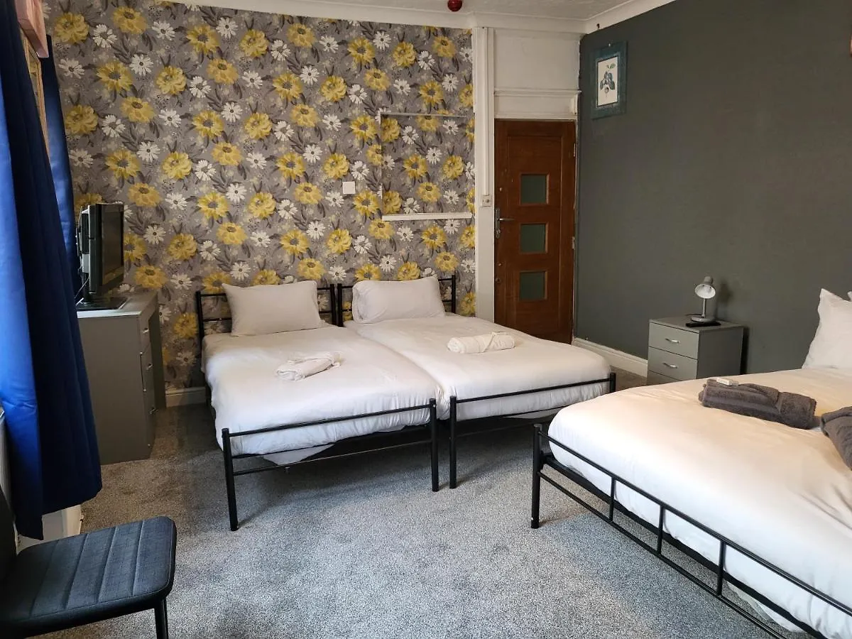 Tulip Hotel Блэкпул