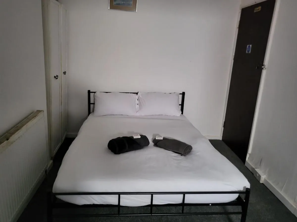 Tulip Hotel Блэкпул 3*,