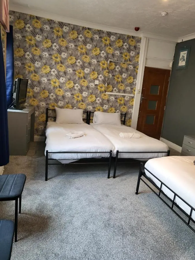 Tulip Hotel Блэкпул